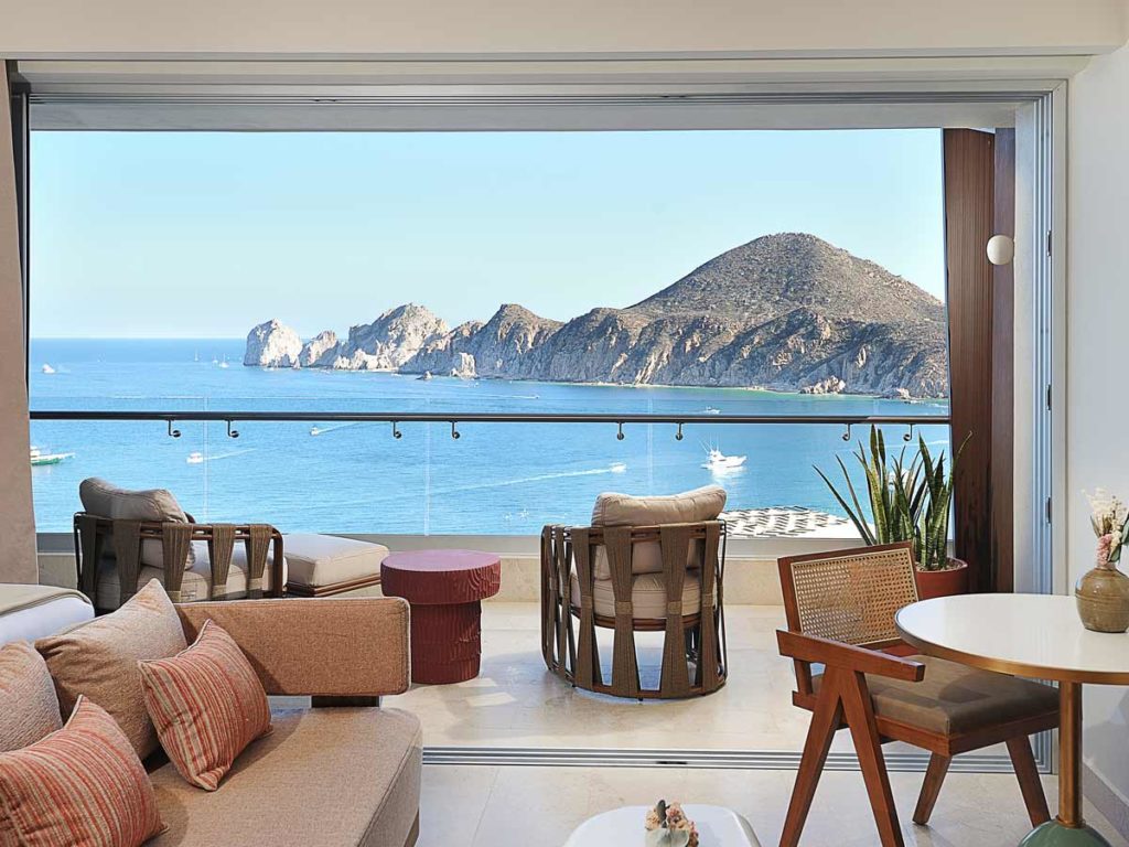 Spacious Guestroom In Cabo San Lucas.