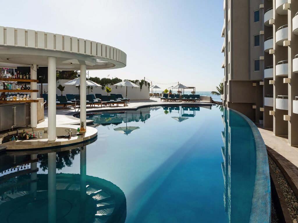Piscina en Cabo.